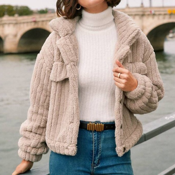 Fuzzy Jacket - Picture 5 of 9